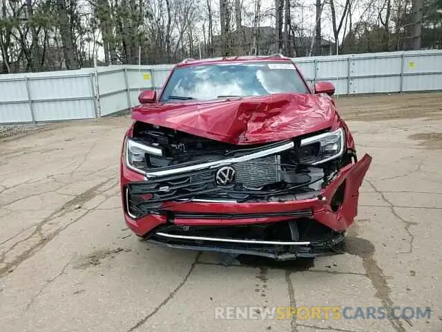 14 Photograph of a damaged car 1V2FE2CA4RC250444 VOLKSWAGEN ATLAS 2024