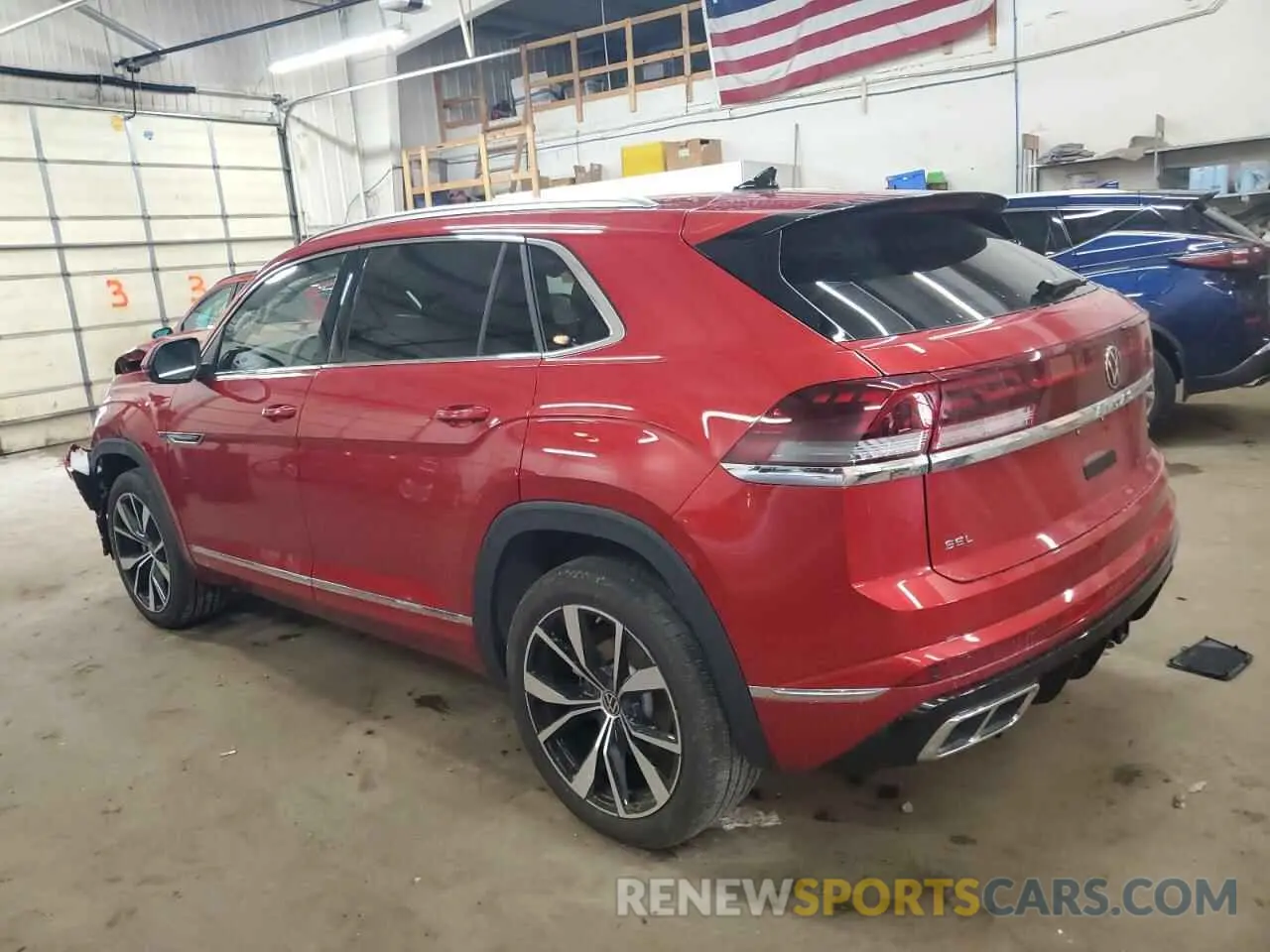 2 Photograph of a damaged car 1V2FE2CA4RC250444 VOLKSWAGEN ATLAS 2024