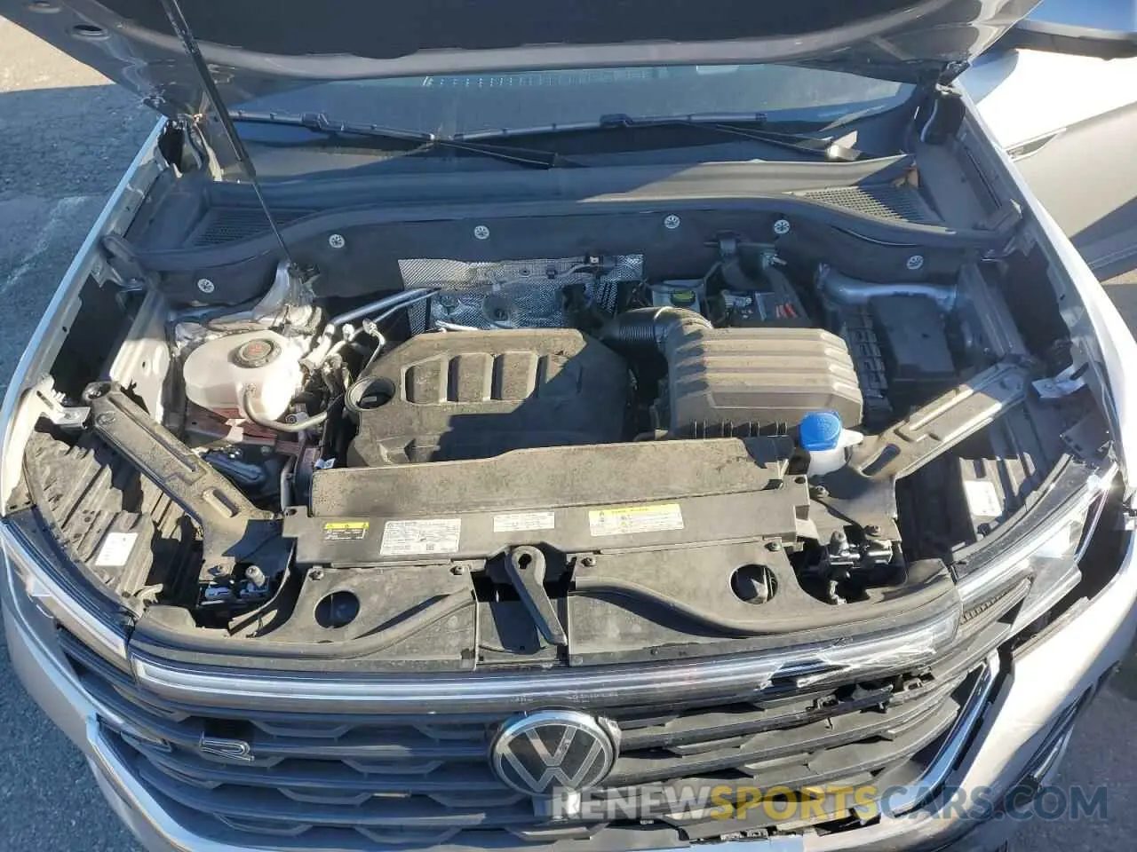 12 Photograph of a damaged car 1V2FR2CA4RC507753 VOLKSWAGEN ATLAS 2024