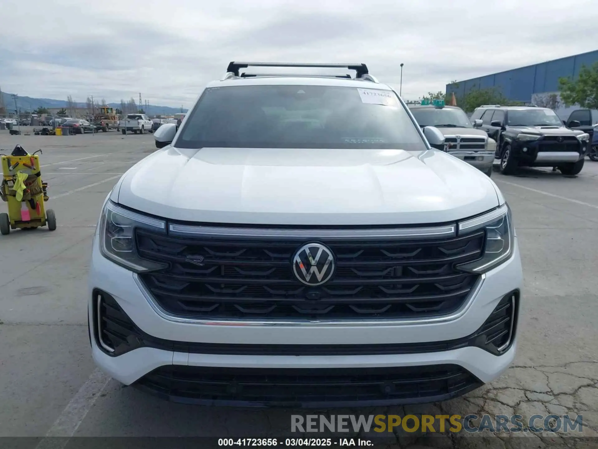 13 Photograph of a damaged car 1V2FR2CA6RC547798 VOLKSWAGEN ATLAS 2024
