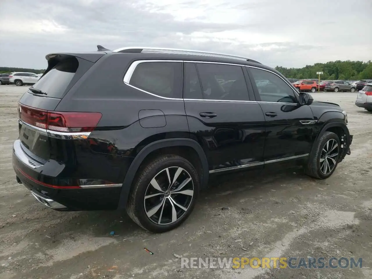 3 Photograph of a damaged car 1V2FR2CA8RC516083 VOLKSWAGEN ATLAS 2024