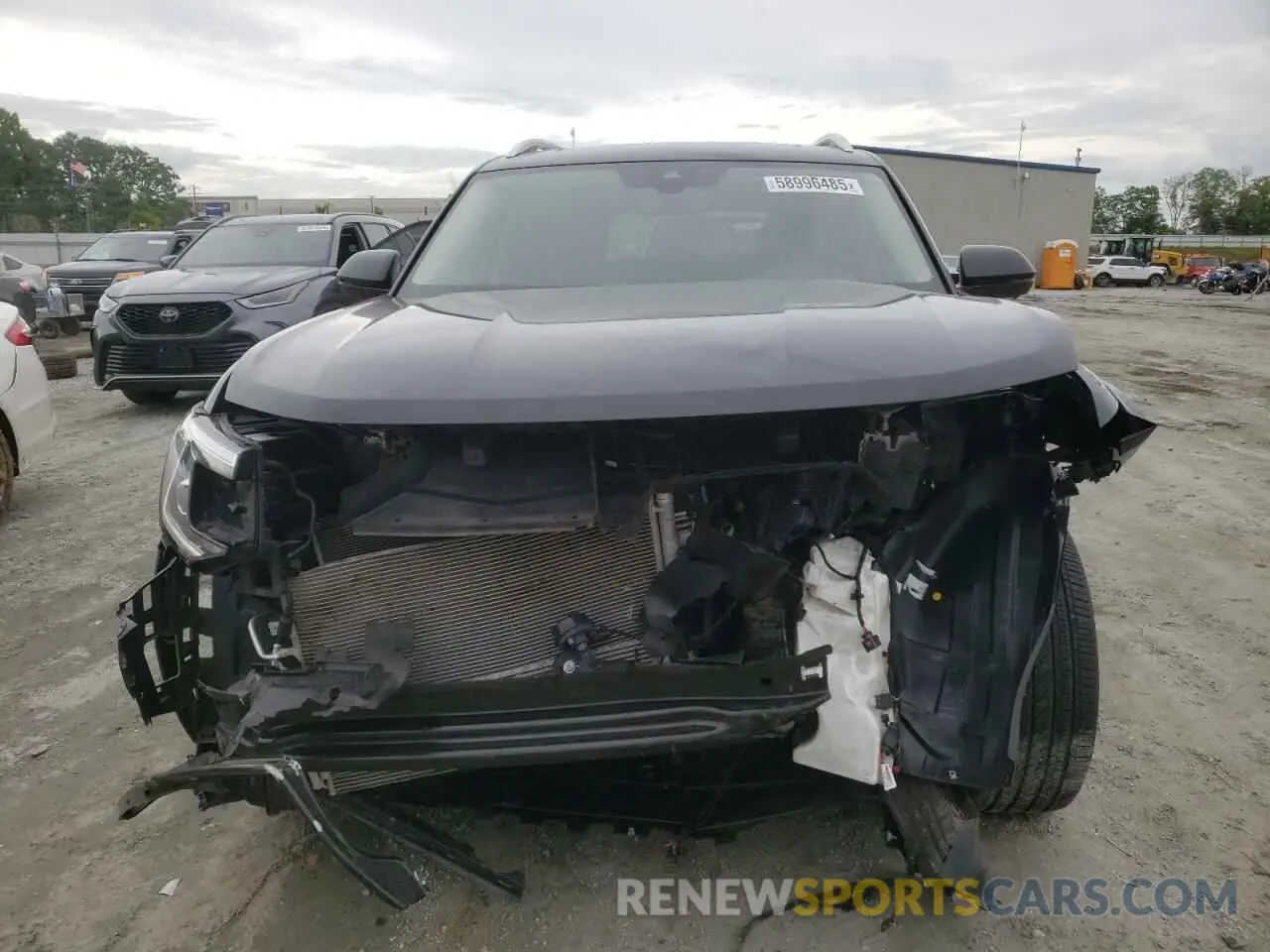 5 Photograph of a damaged car 1V2FR2CA8RC516083 VOLKSWAGEN ATLAS 2024