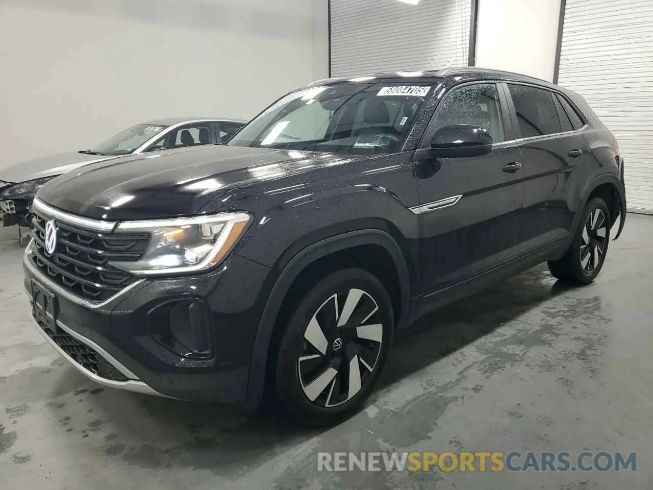 1 Photograph of a damaged car 1V2HE2CA2RC231772 VOLKSWAGEN ATLAS 2024