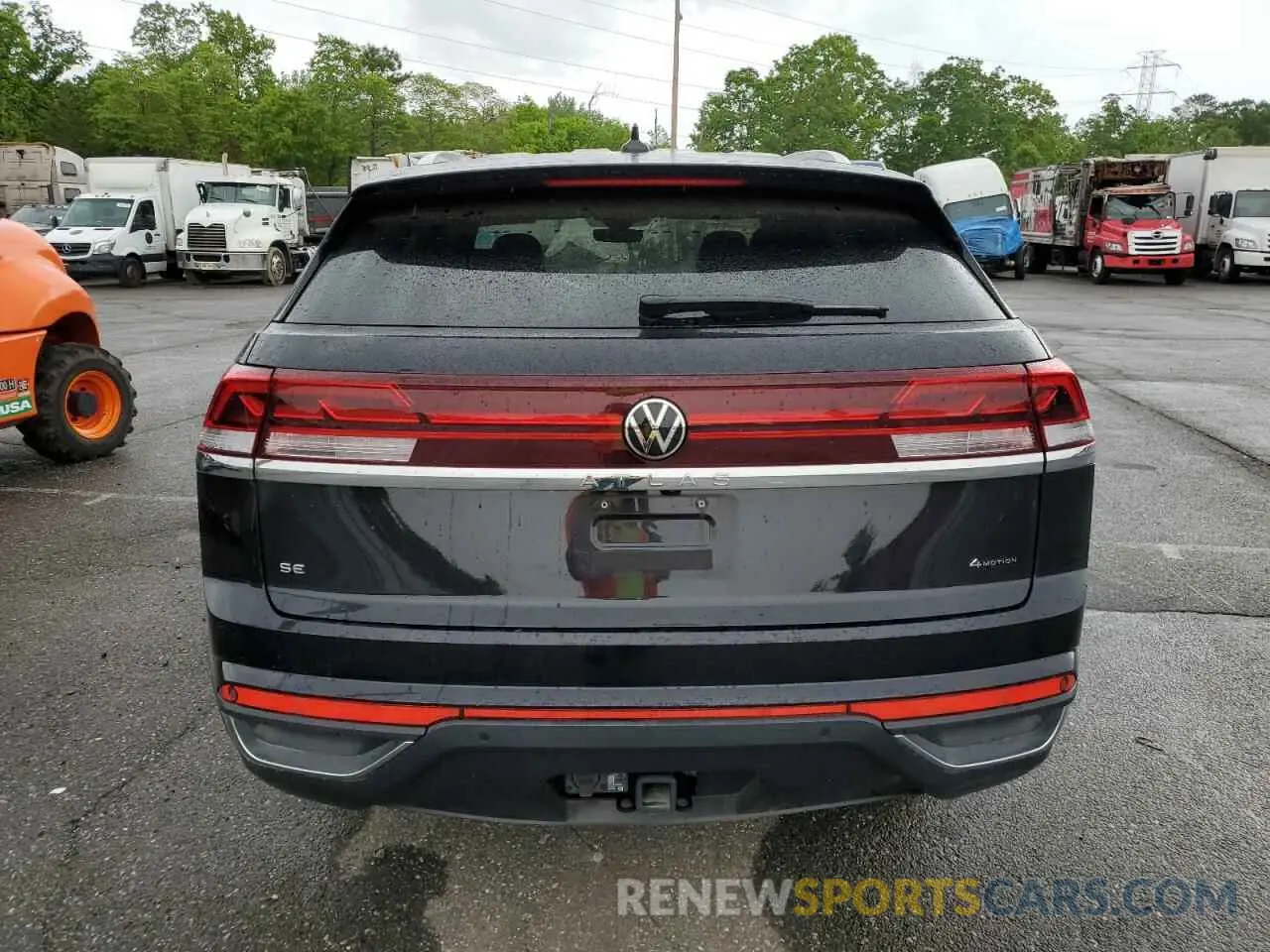 6 Photograph of a damaged car 1V2HE2CA4RC218960 VOLKSWAGEN ATLAS 2024