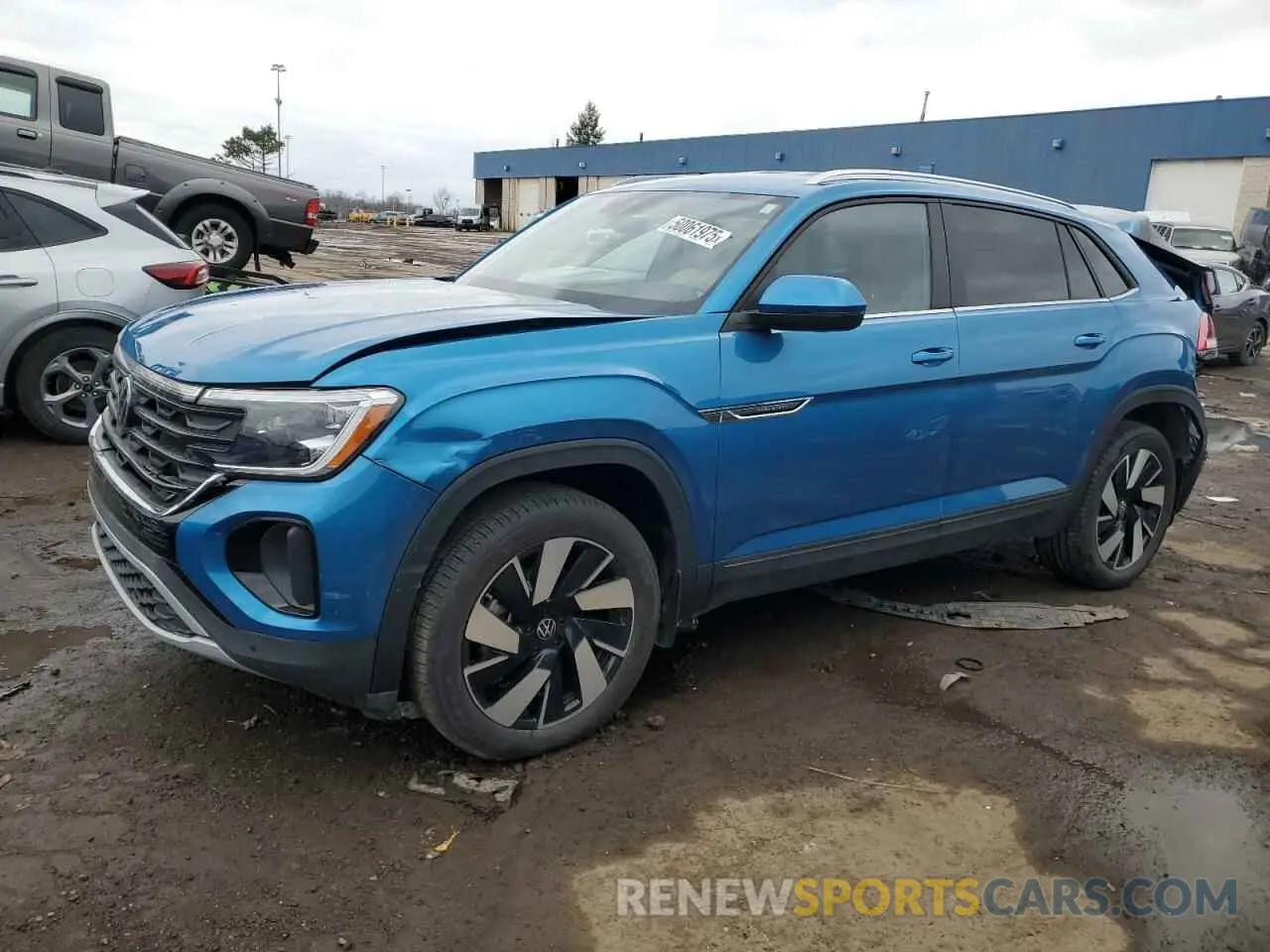 1 Photograph of a damaged car 1V2HE2CA7RC214871 VOLKSWAGEN ATLAS 2024