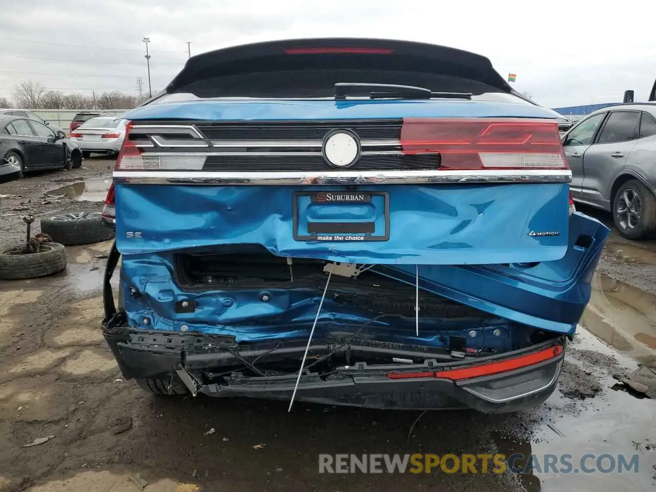 6 Photograph of a damaged car 1V2HE2CA7RC214871 VOLKSWAGEN ATLAS 2024