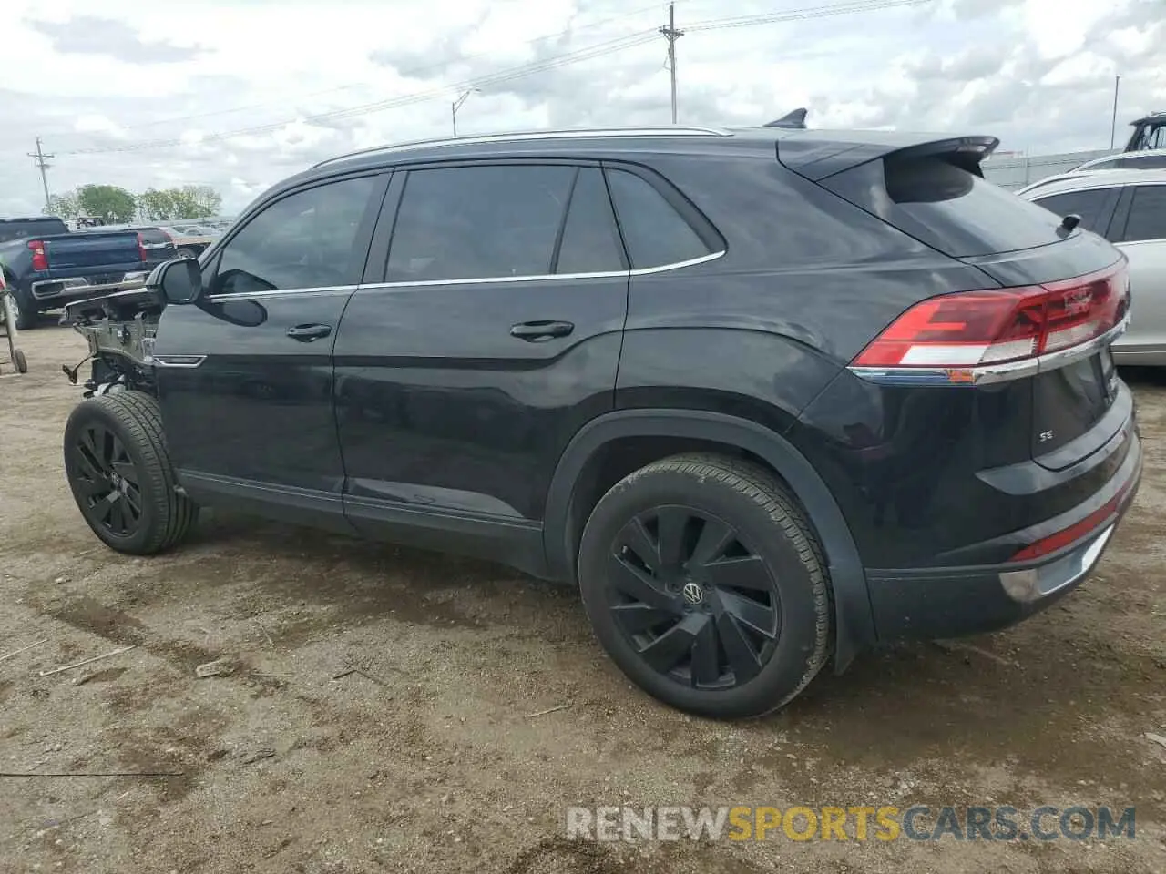 2 Photograph of a damaged car 1V2HE2CA9RC248407 VOLKSWAGEN ATLAS 2024