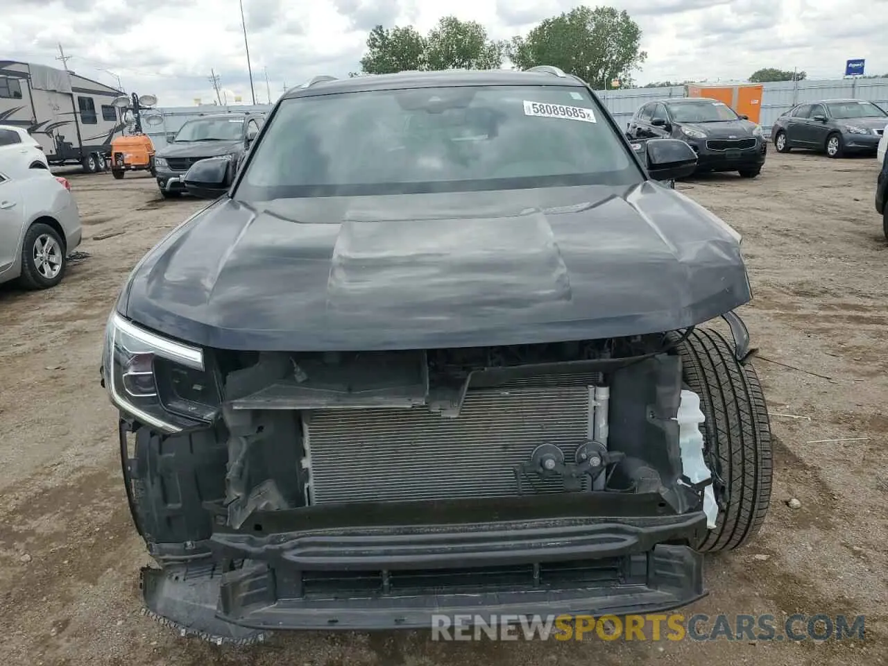 5 Photograph of a damaged car 1V2HE2CA9RC248407 VOLKSWAGEN ATLAS 2024