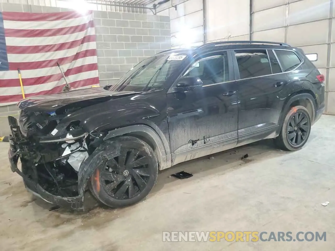 1 Photograph of a damaged car 1V2HR2CA0RC598335 VOLKSWAGEN ATLAS 2024