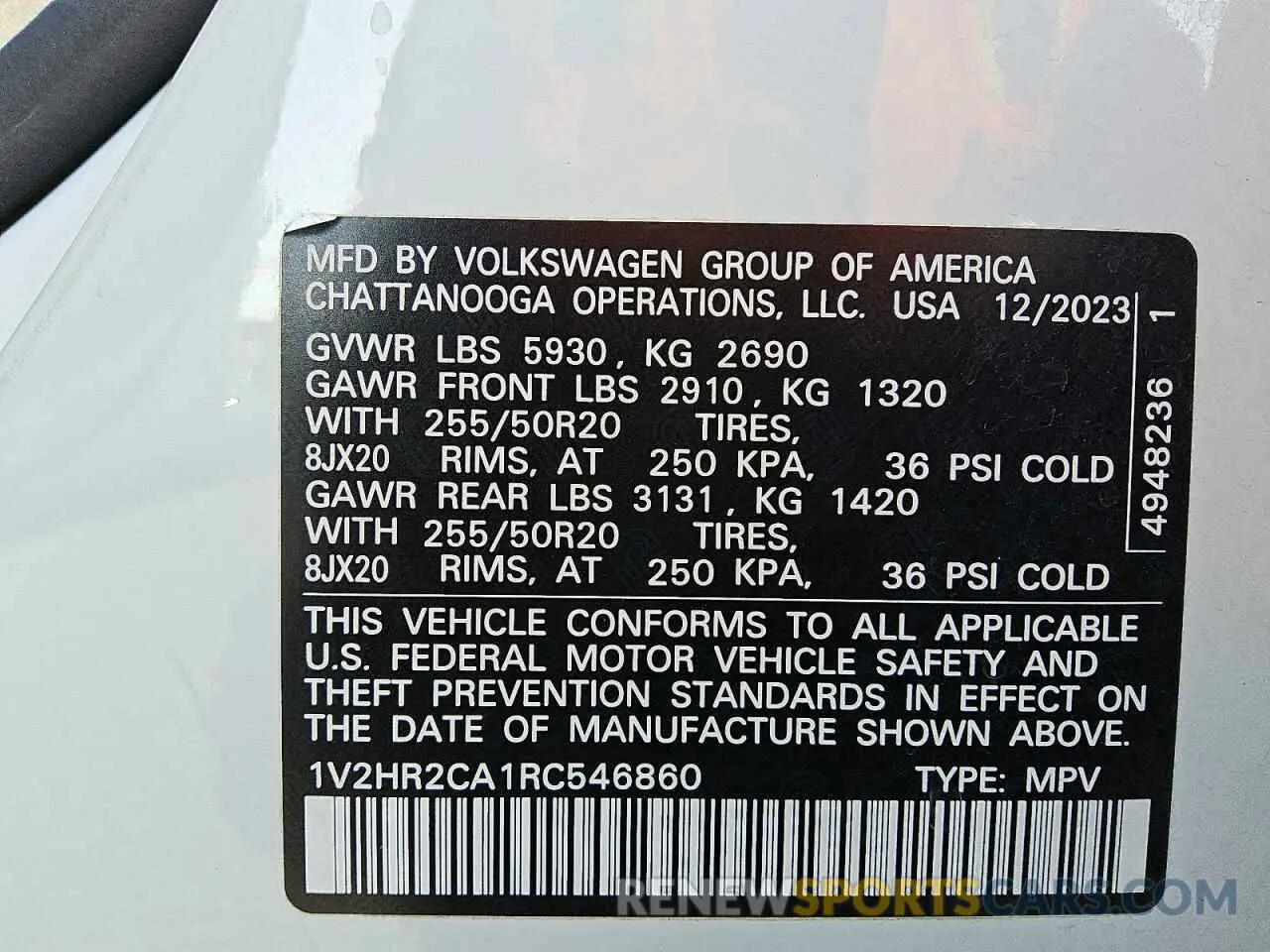 13 Photograph of a damaged car 1V2HR2CA1RC546860 VOLKSWAGEN ATLAS 2024