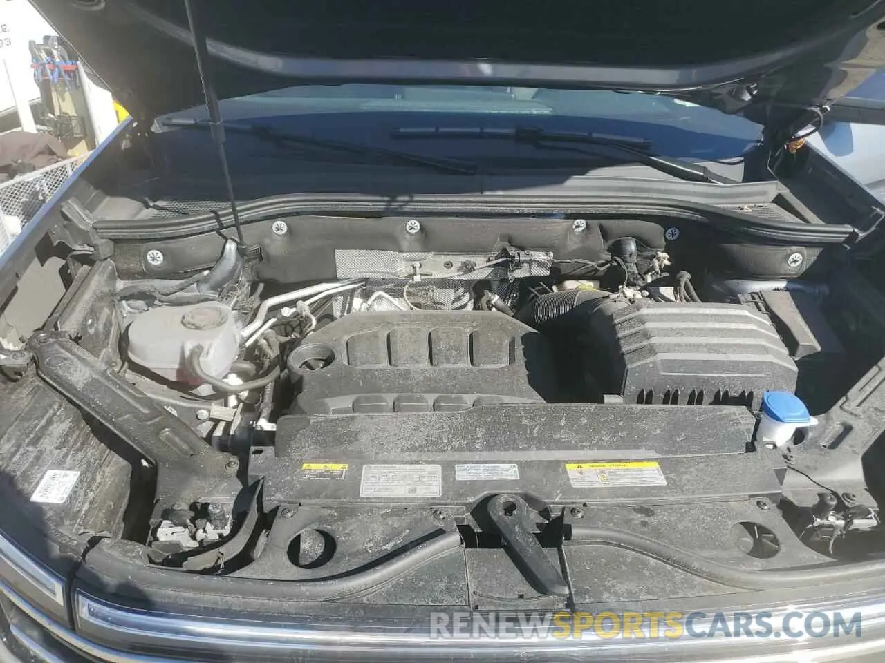 12 Photograph of a damaged car 1V2HR2CA2RC536368 VOLKSWAGEN ATLAS 2024