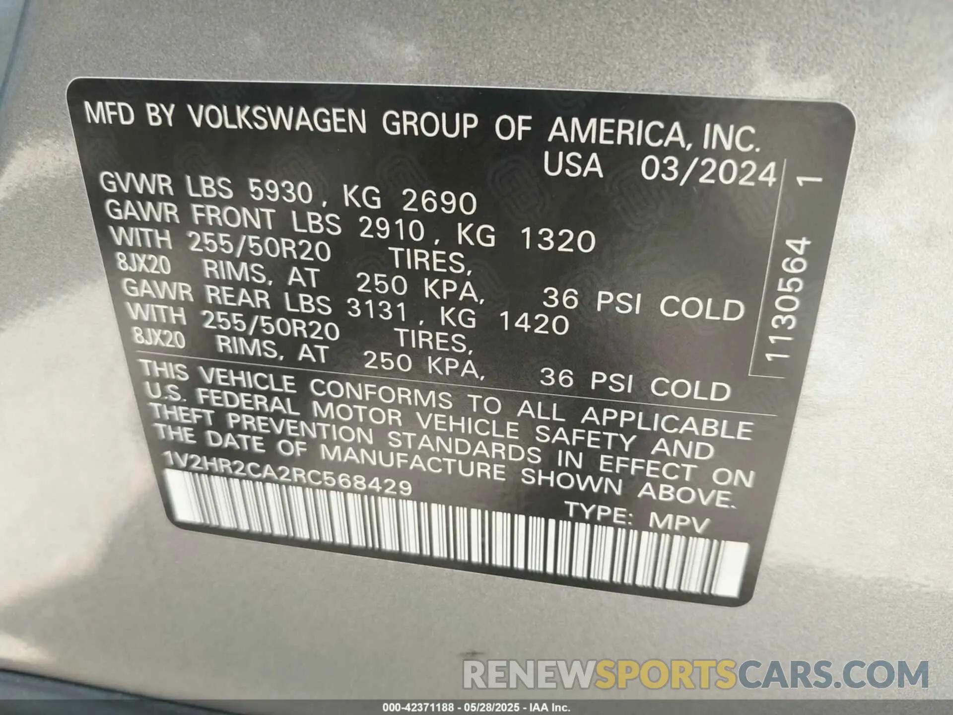 9 Photograph of a damaged car 1V2HR2CA2RC568429 VOLKSWAGEN ATLAS 2024