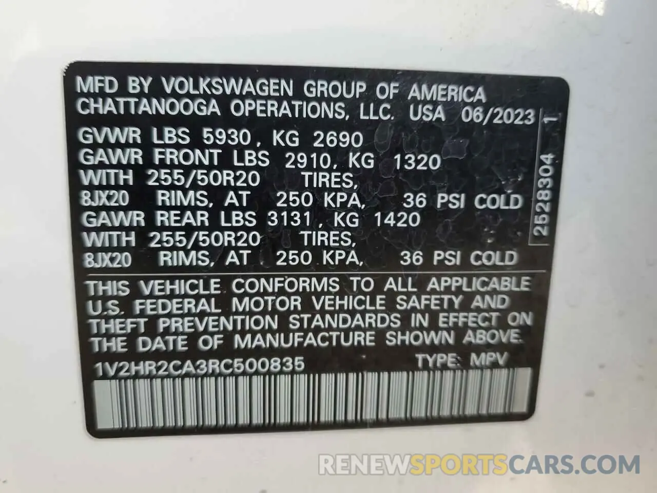 13 Photograph of a damaged car 1V2HR2CA3RC500835 VOLKSWAGEN ATLAS 2024
