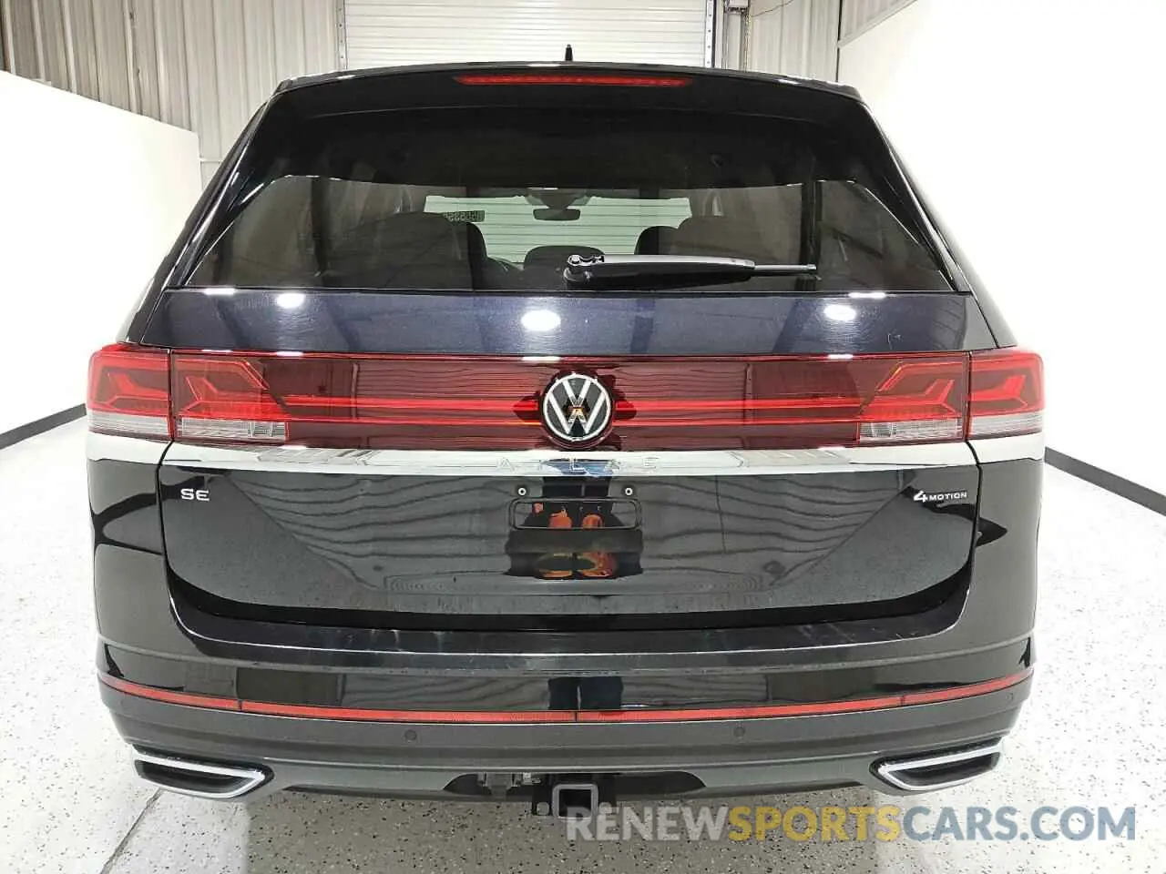 6 Photograph of a damaged car 1V2HR2CA3RC539232 VOLKSWAGEN ATLAS 2024