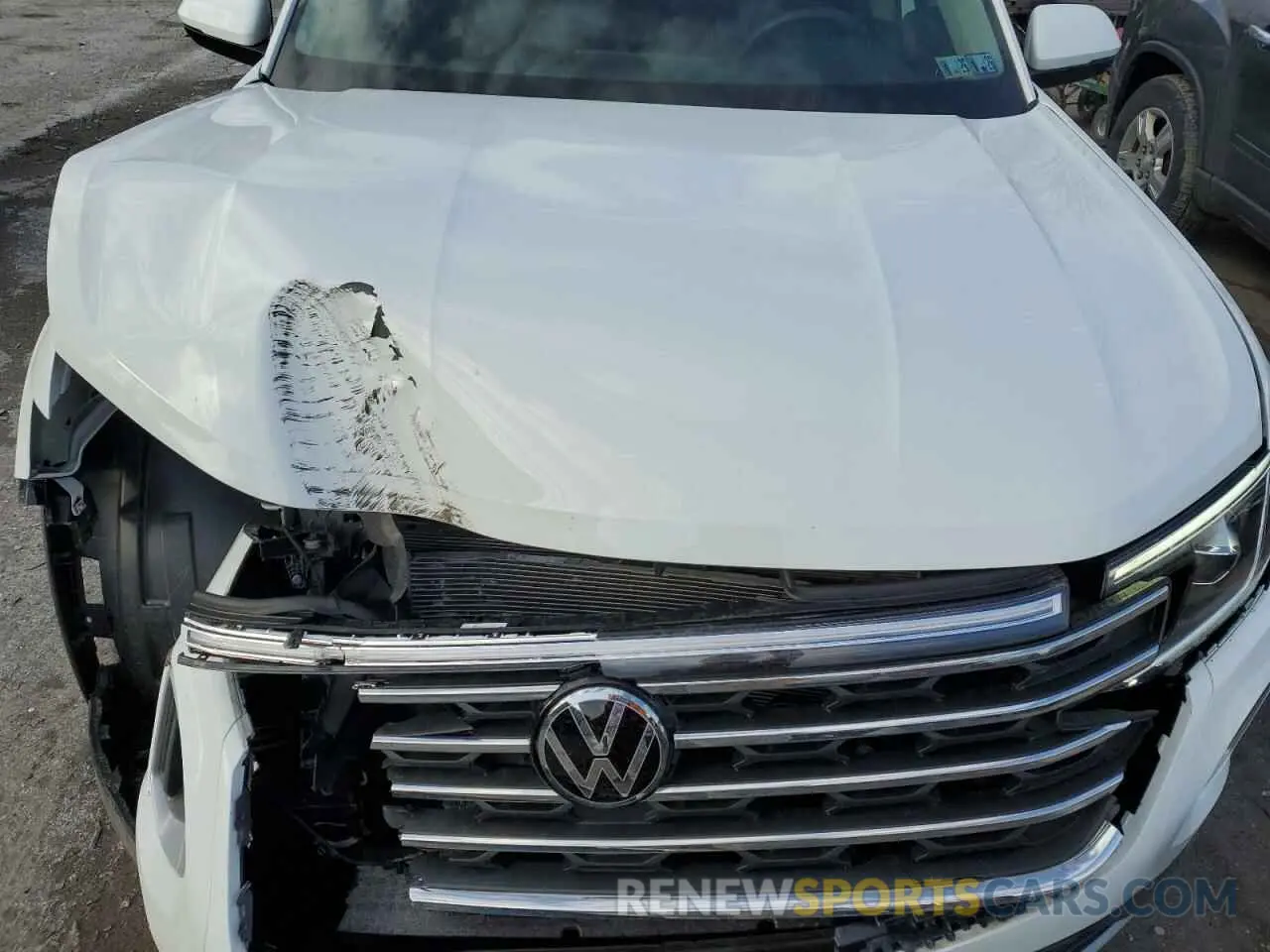 12 Photograph of a damaged car 1V2HR2CA9RC541812 VOLKSWAGEN ATLAS 2024