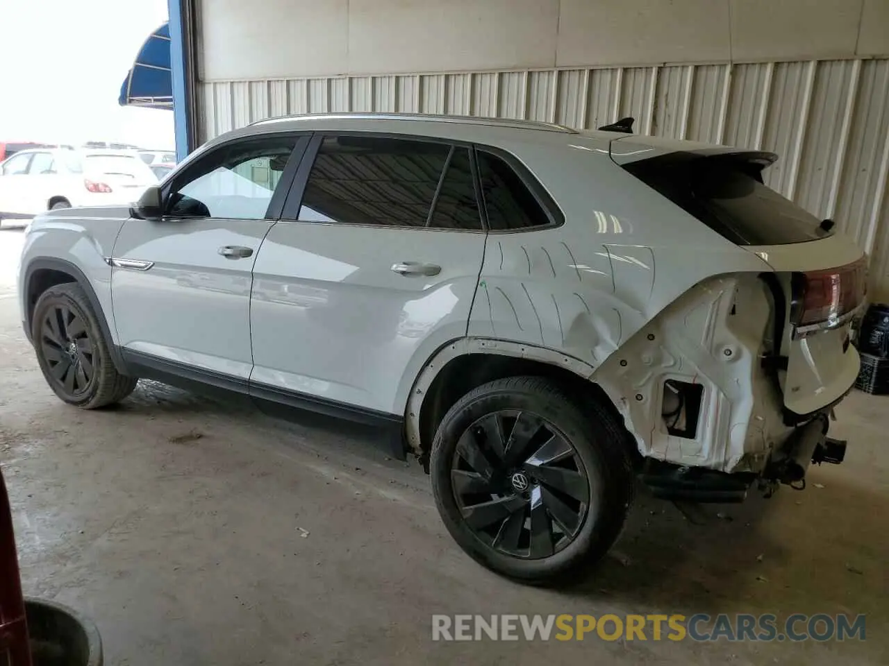 2 Photograph of a damaged car 1V2JE2CA6RC225765 VOLKSWAGEN ATLAS 2024