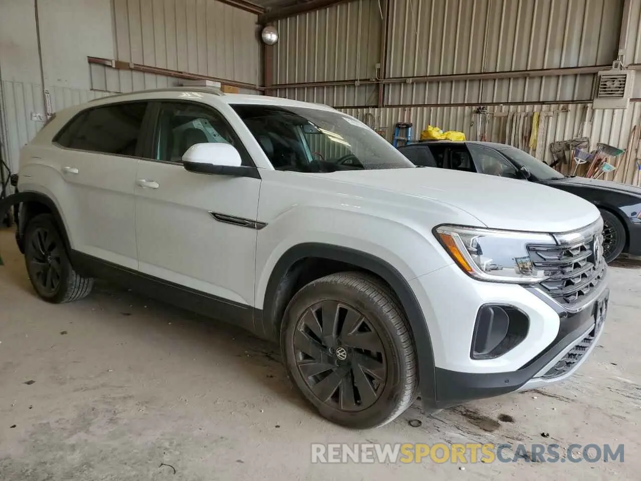 4 Photograph of a damaged car 1V2JE2CA6RC225765 VOLKSWAGEN ATLAS 2024