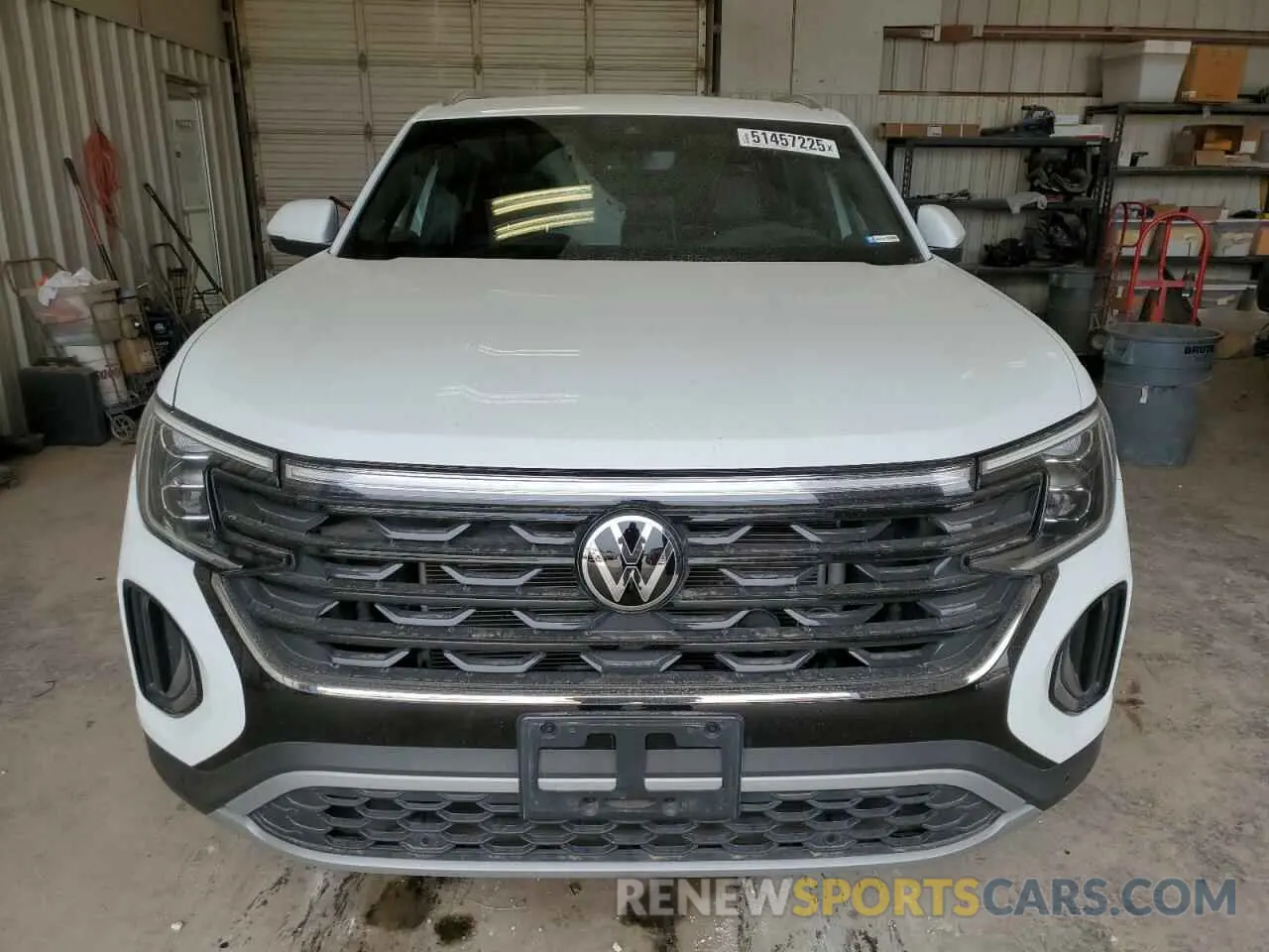 5 Photograph of a damaged car 1V2JE2CA6RC225765 VOLKSWAGEN ATLAS 2024