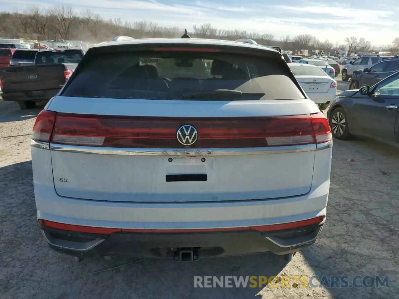 6 Photograph of a damaged car 1V2JE2CA7RC223295 VOLKSWAGEN ATLAS 2024