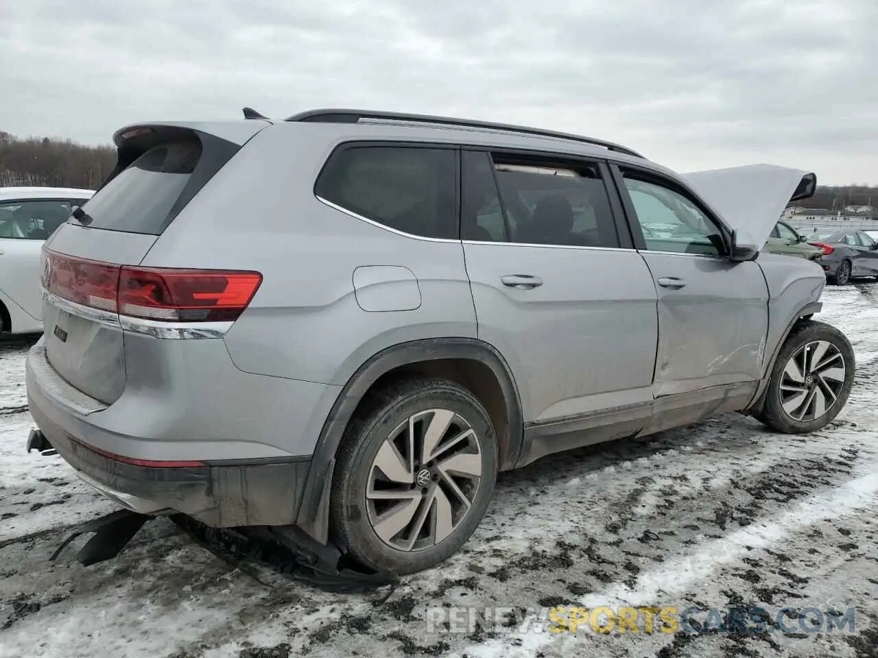 3 Photograph of a damaged car 1V2JR2CA0RC511051 VOLKSWAGEN ATLAS 2024