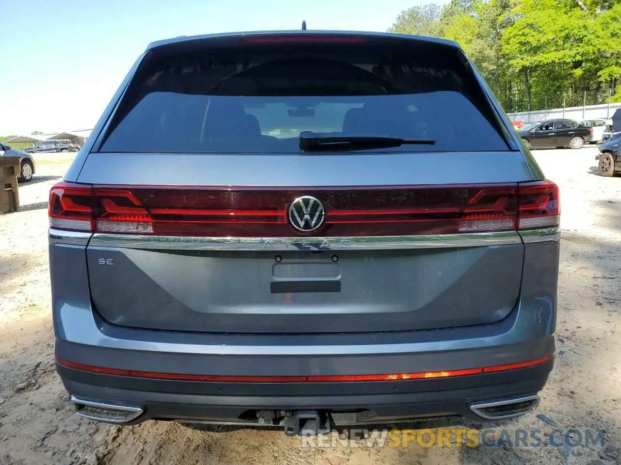 6 Photograph of a damaged car 1V2JR2CA1RC598507 VOLKSWAGEN ATLAS 2024