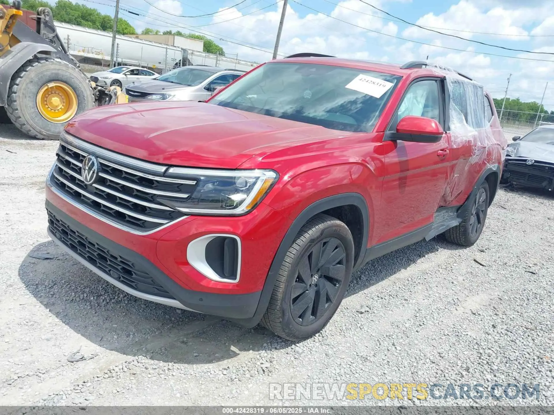 2 Photograph of a damaged car 1V2JR2CA4RC576128 VOLKSWAGEN ATLAS 2024