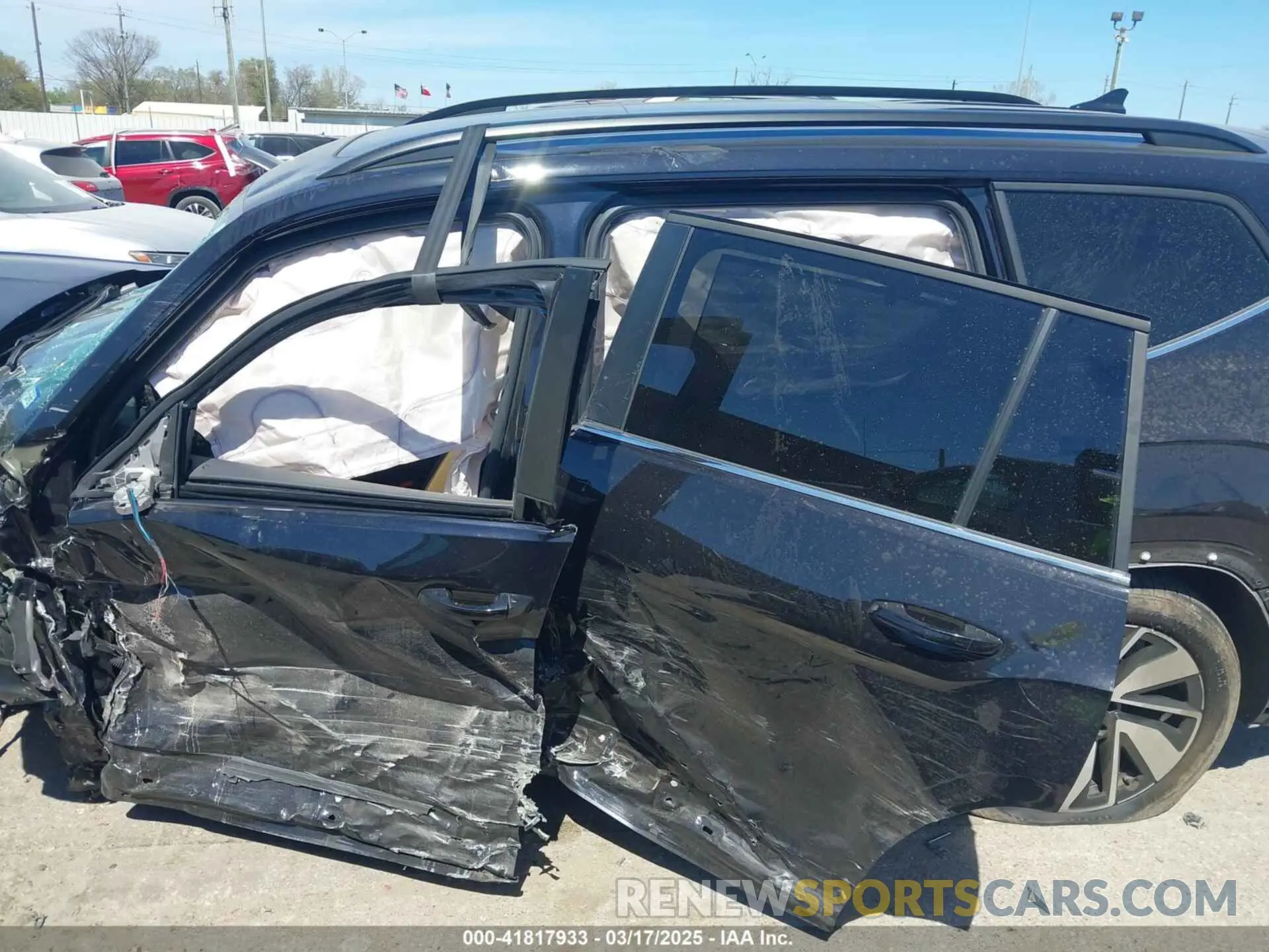 15 Photograph of a damaged car 1V2JR2CA9RC591577 VOLKSWAGEN ATLAS 2024