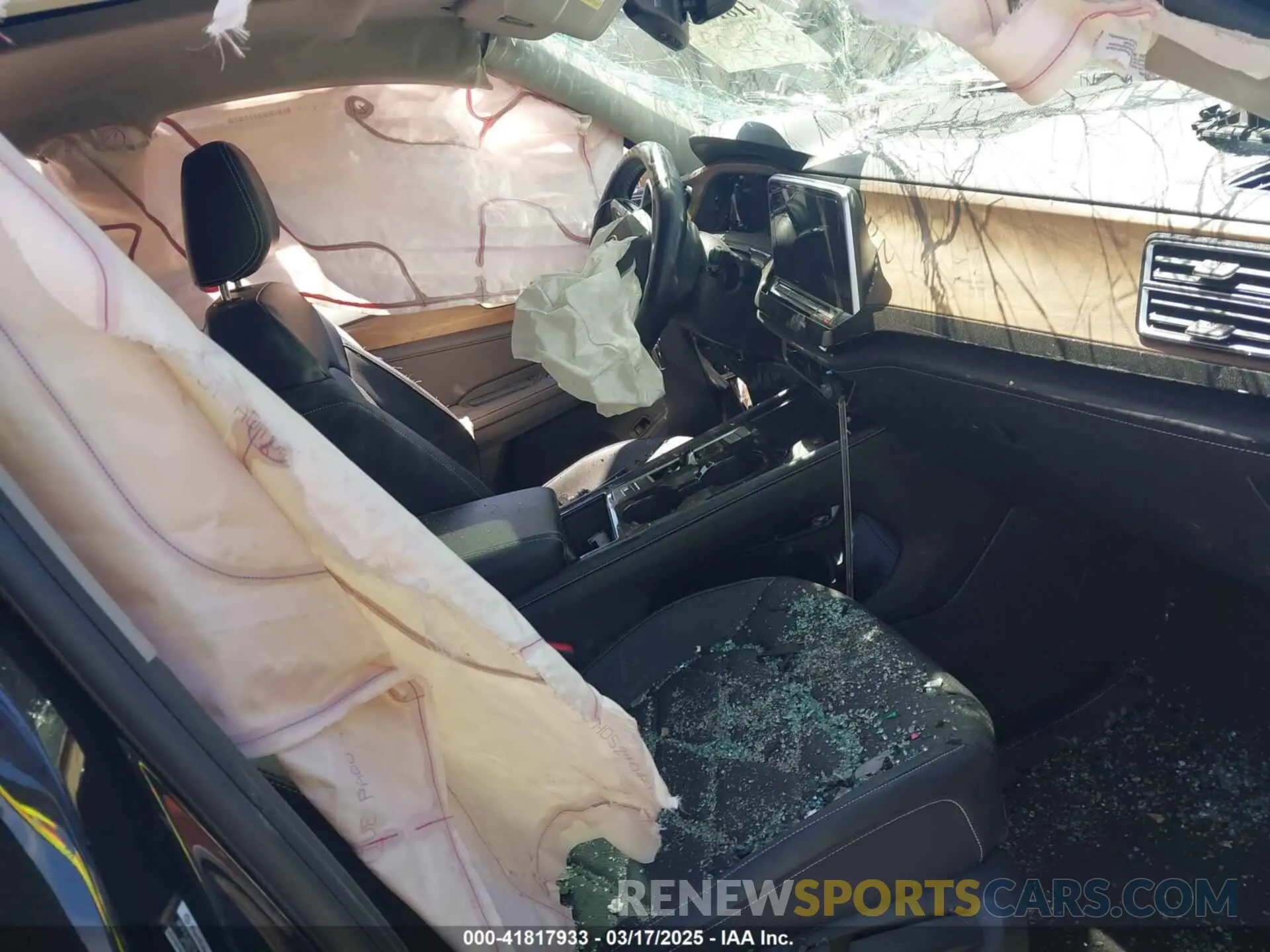 5 Photograph of a damaged car 1V2JR2CA9RC591577 VOLKSWAGEN ATLAS 2024