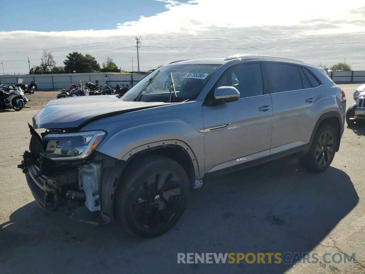 1 Photograph of a damaged car 1V2KE2CA3RC224464 VOLKSWAGEN ATLAS 2024