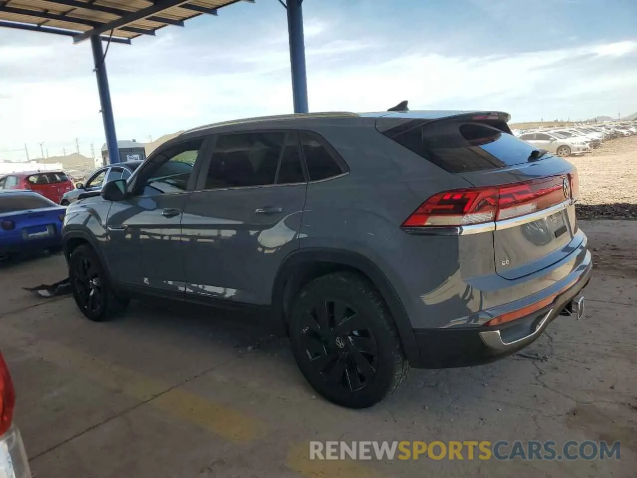 2 Photograph of a damaged car 1V2KE2CA7RC253191 VOLKSWAGEN ATLAS 2024