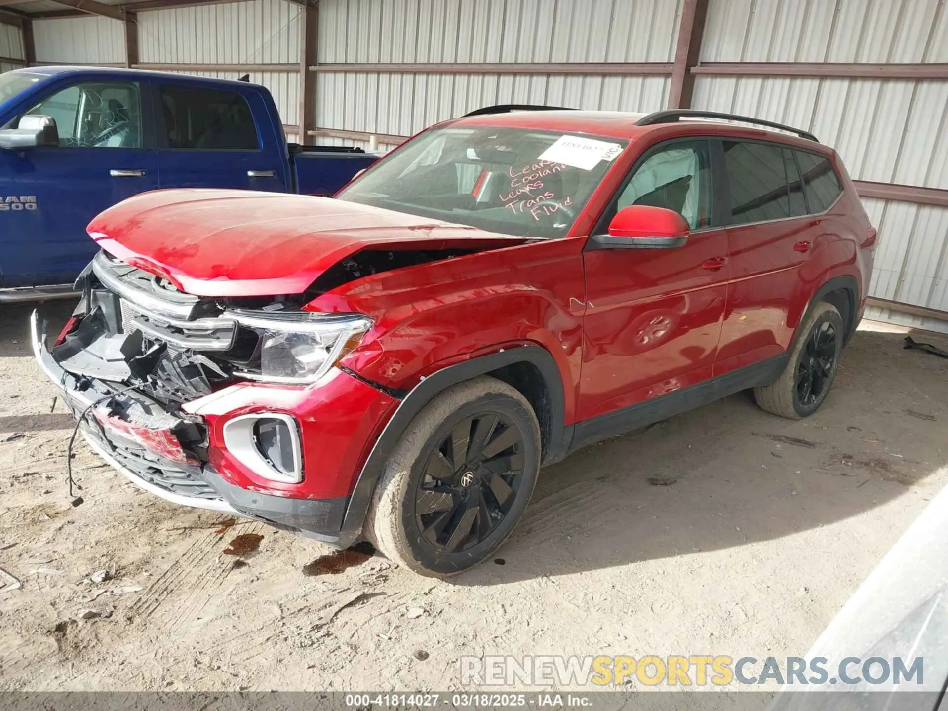 2 Photograph of a damaged car 1V2KR2CAXRC549178 VOLKSWAGEN ATLAS 2024