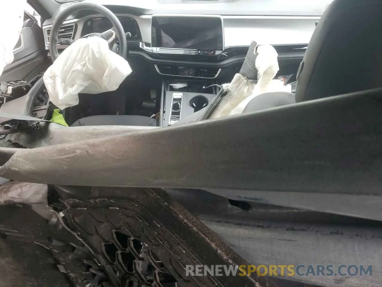 8 Photograph of a damaged car 1V2LE2CA2RC203724 VOLKSWAGEN ATLAS 2024