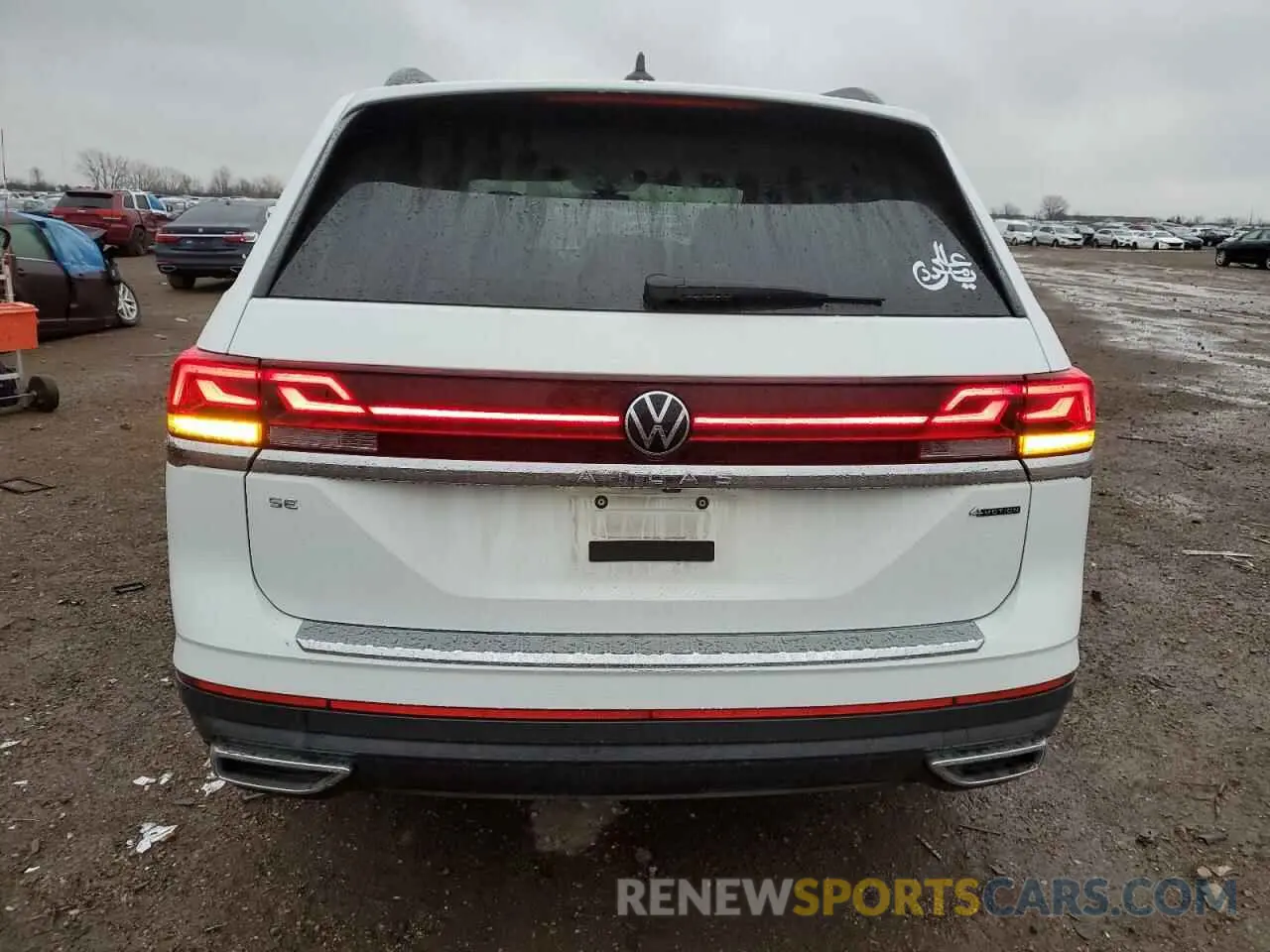 6 Photograph of a damaged car 1V2LR2CA3RC508623 VOLKSWAGEN ATLAS 2024