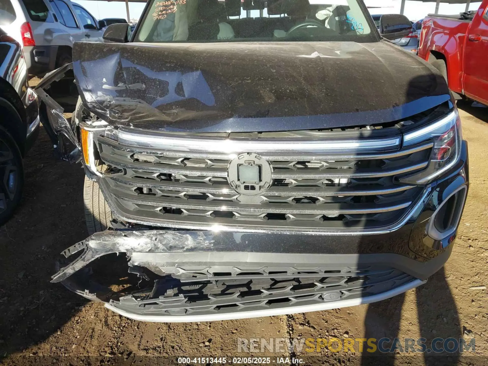 6 Photograph of a damaged car 1V2LR2CA4RC505410 VOLKSWAGEN ATLAS 2024
