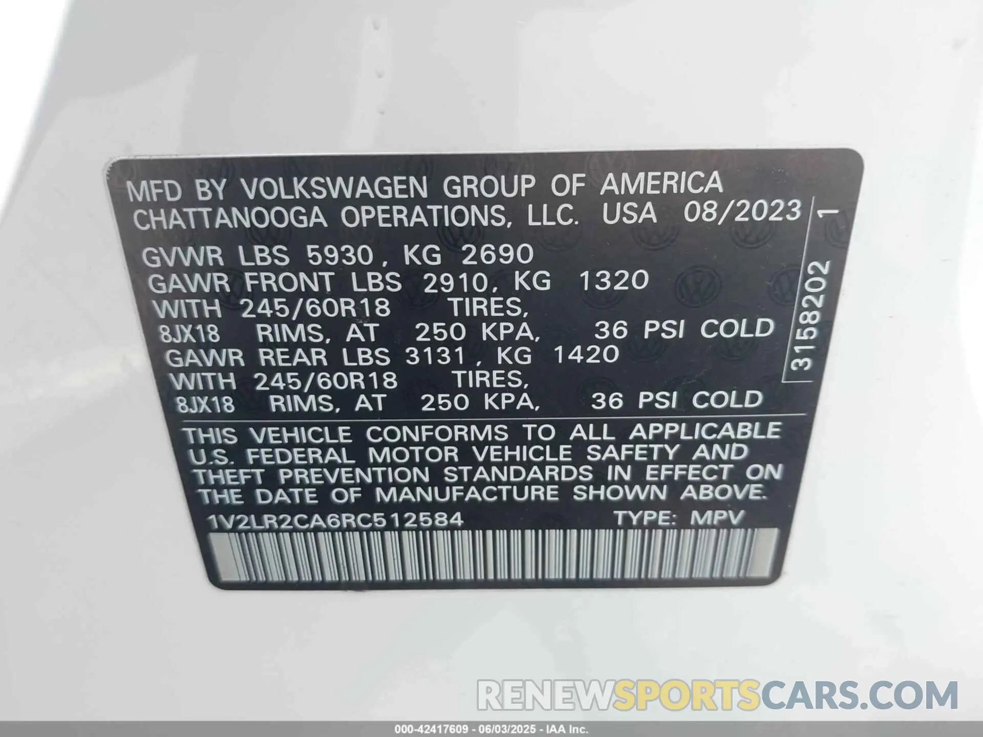 9 Photograph of a damaged car 1V2LR2CA6RC512584 VOLKSWAGEN ATLAS 2024