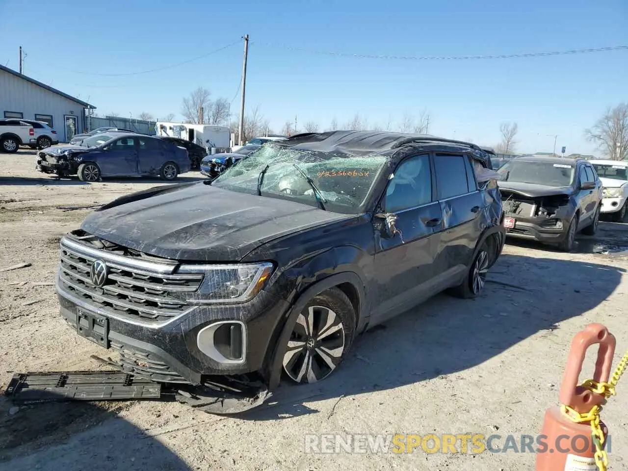 1 Photograph of a damaged car 1V2LR2CA8RC515082 VOLKSWAGEN ATLAS 2024