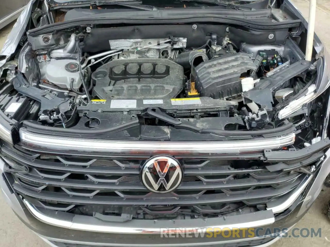 12 Photograph of a damaged car 1V2WE2CA1RC237957 VOLKSWAGEN ATLAS 2024