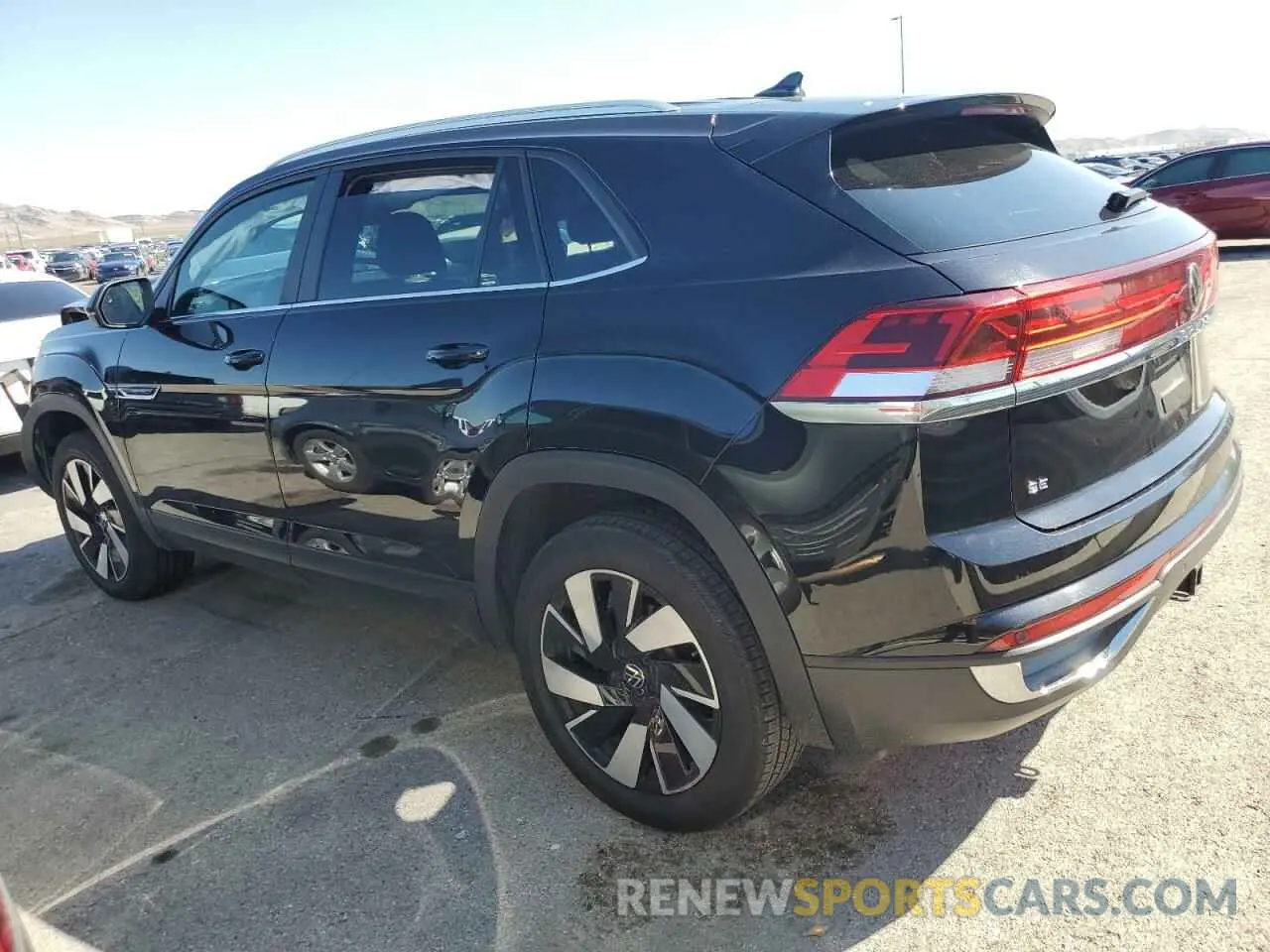 2 Photograph of a damaged car 1V2WE2CA2RC220214 VOLKSWAGEN ATLAS 2024