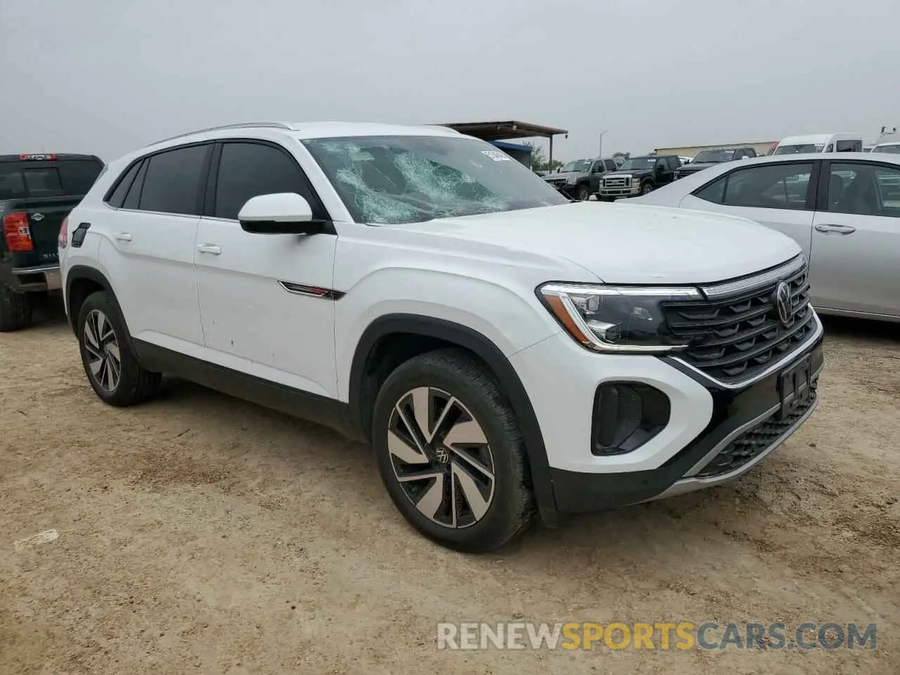 4 Photograph of a damaged car 1V2WE2CA5RC202127 VOLKSWAGEN ATLAS 2024