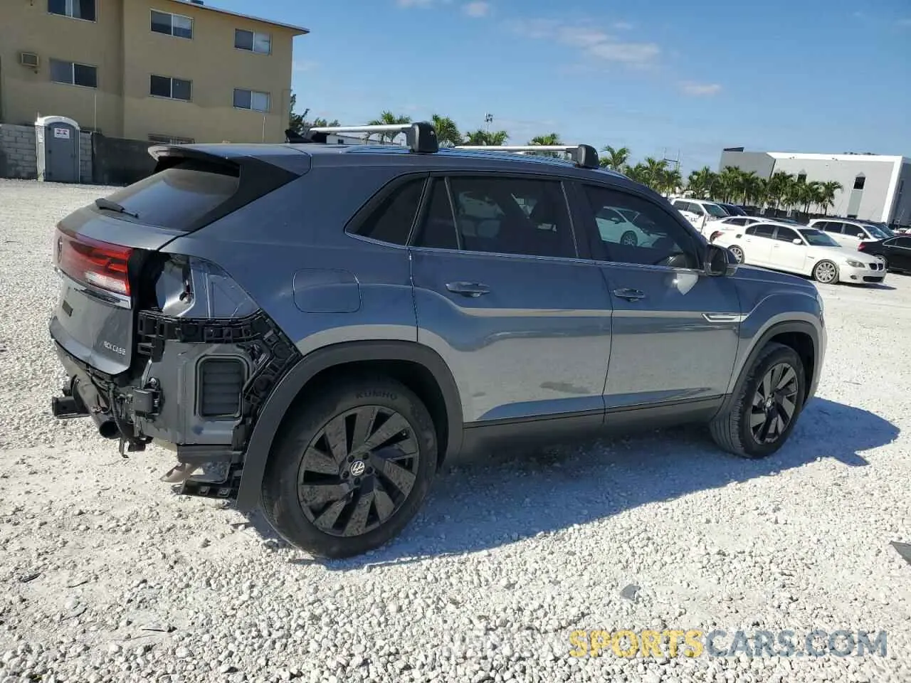 3 Photograph of a damaged car 1V2WE2CA9RC212112 VOLKSWAGEN ATLAS 2024