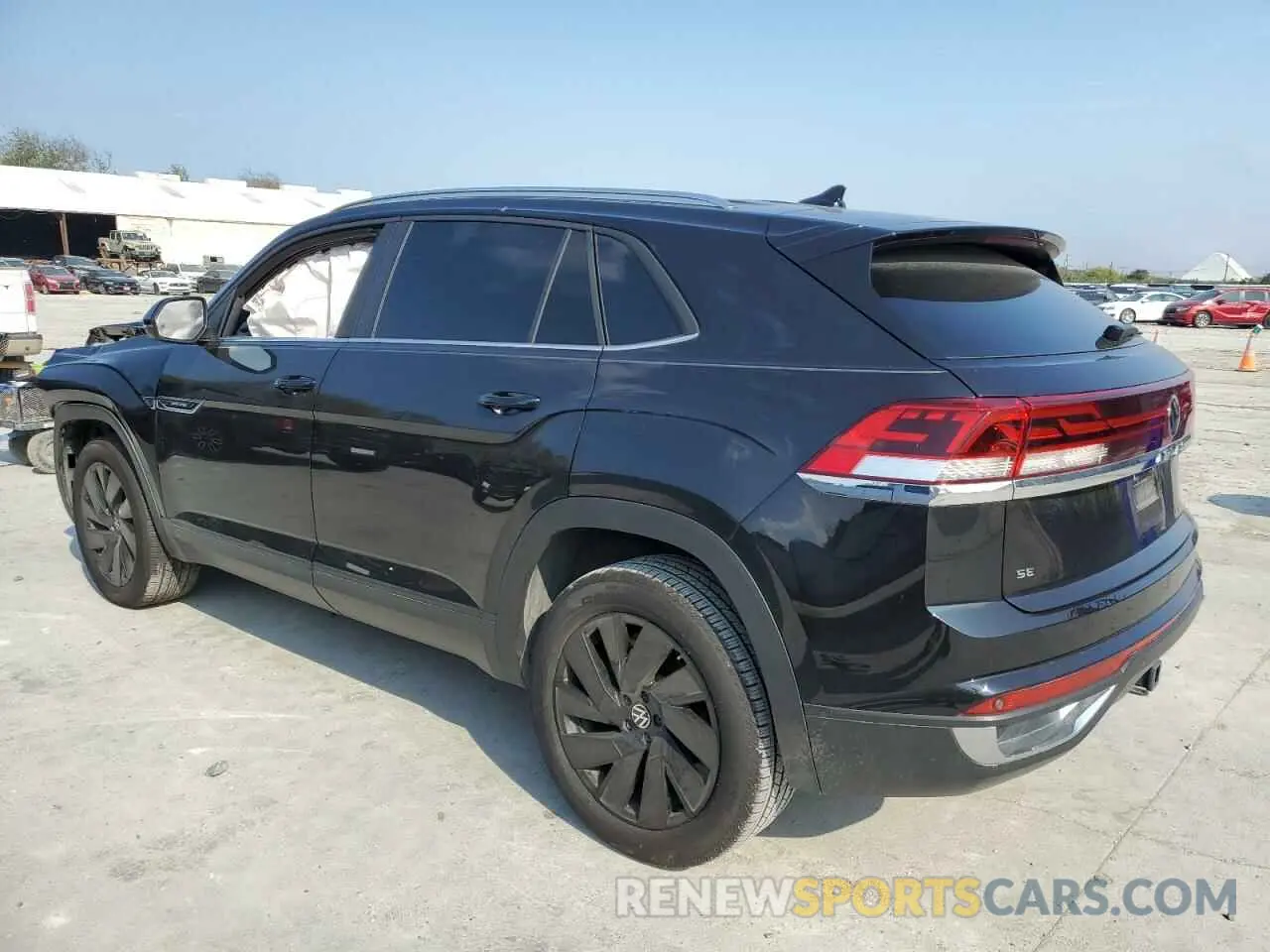 2 Photograph of a damaged car 1V2WE2CA9RC222252 VOLKSWAGEN ATLAS 2024