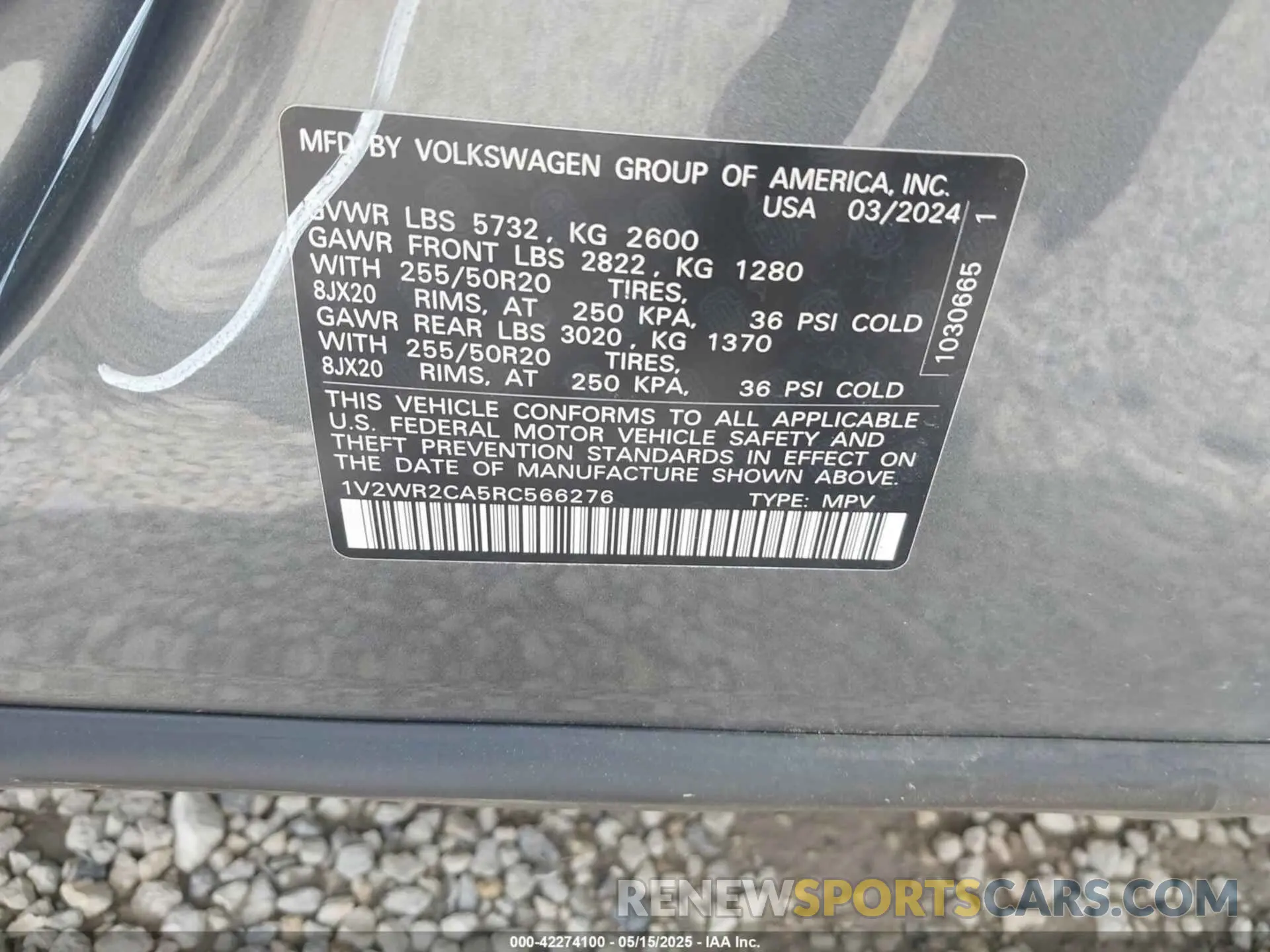 9 Photograph of a damaged car 1V2WR2CA5RC566276 VOLKSWAGEN ATLAS 2024