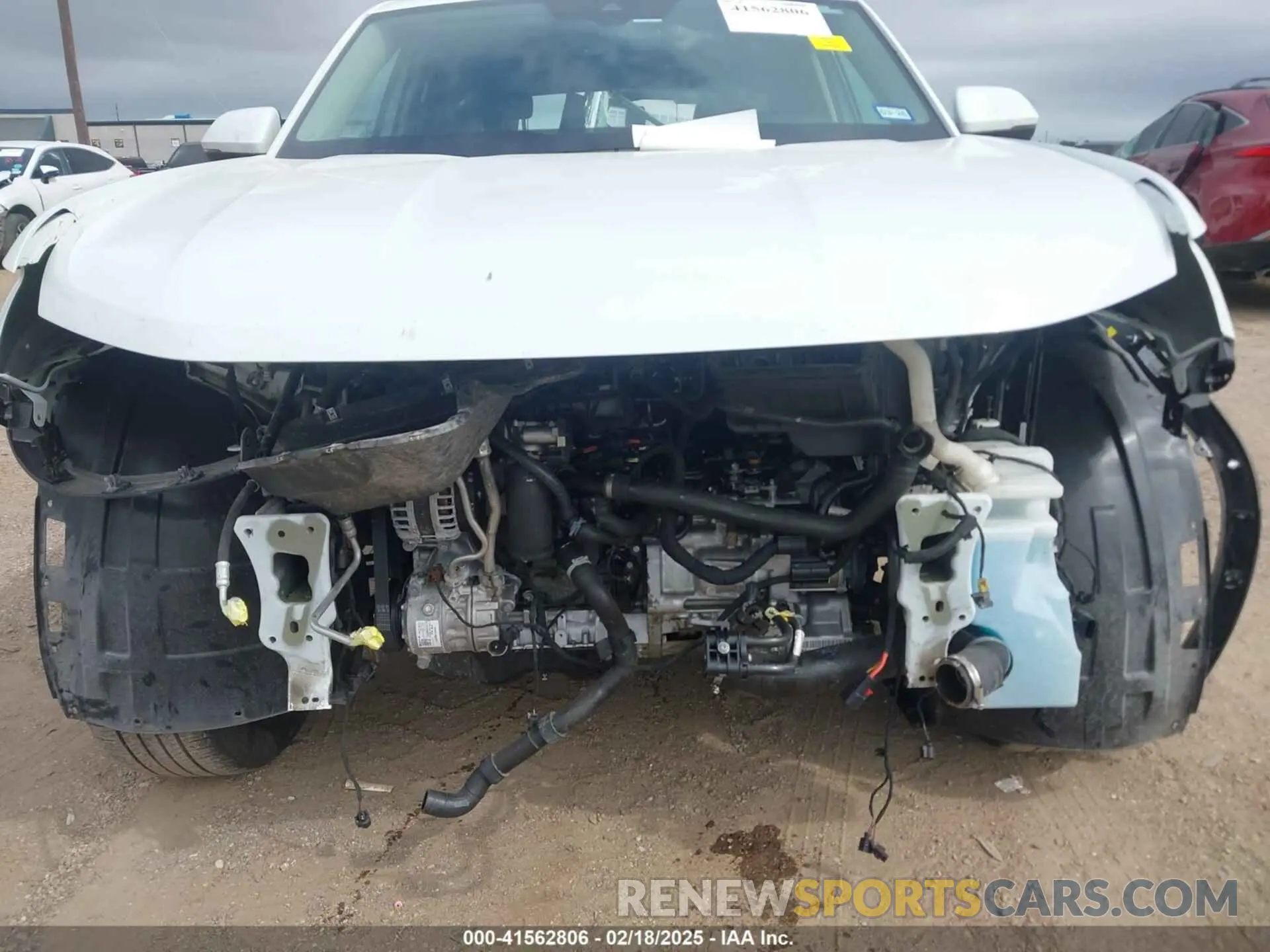 6 Photograph of a damaged car 1V2WR2CA6RC536364 VOLKSWAGEN ATLAS 2024