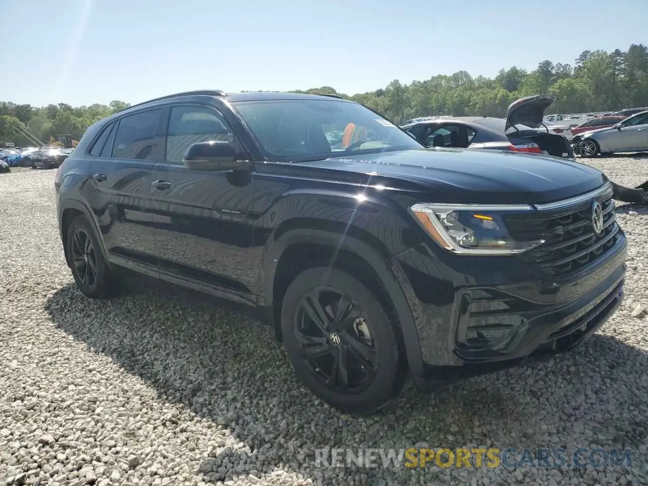 4 Photograph of a damaged car 1V2AE2CA0SC207705 VOLKSWAGEN ATLAS 2025