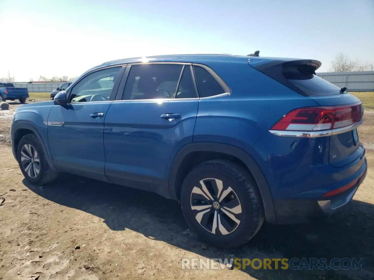 2 Photograph of a damaged car 1V2DE2CAXSC209782 VOLKSWAGEN ATLAS 2025