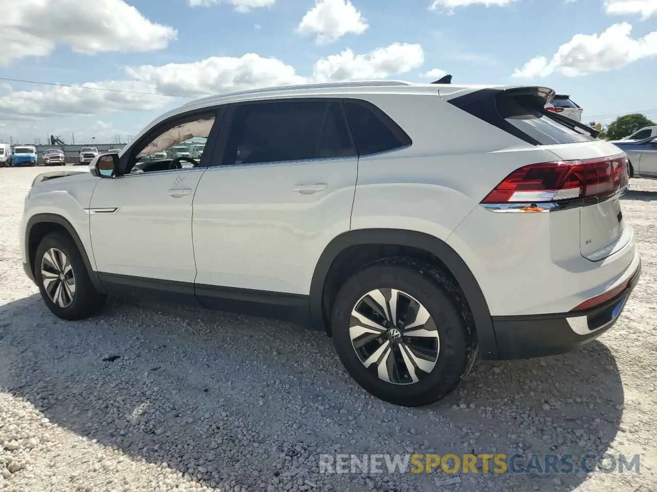 2 Photograph of a damaged car 1V2DE2CAXSC221897 VOLKSWAGEN ATLAS 2025