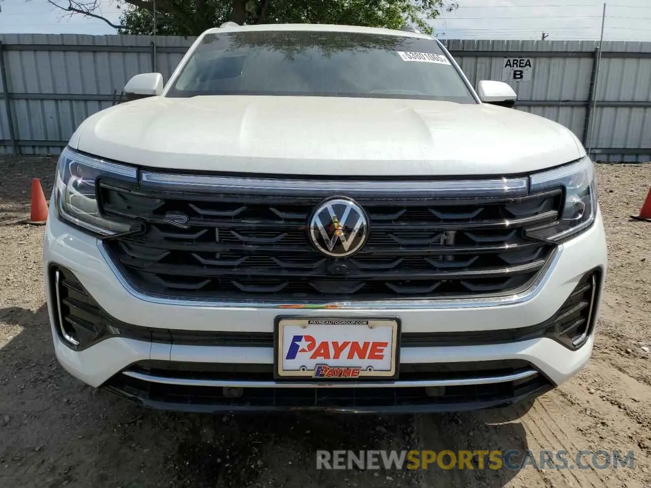 5 Photograph of a damaged car 1V2FE2CA6SC216348 VOLKSWAGEN ATLAS 2025