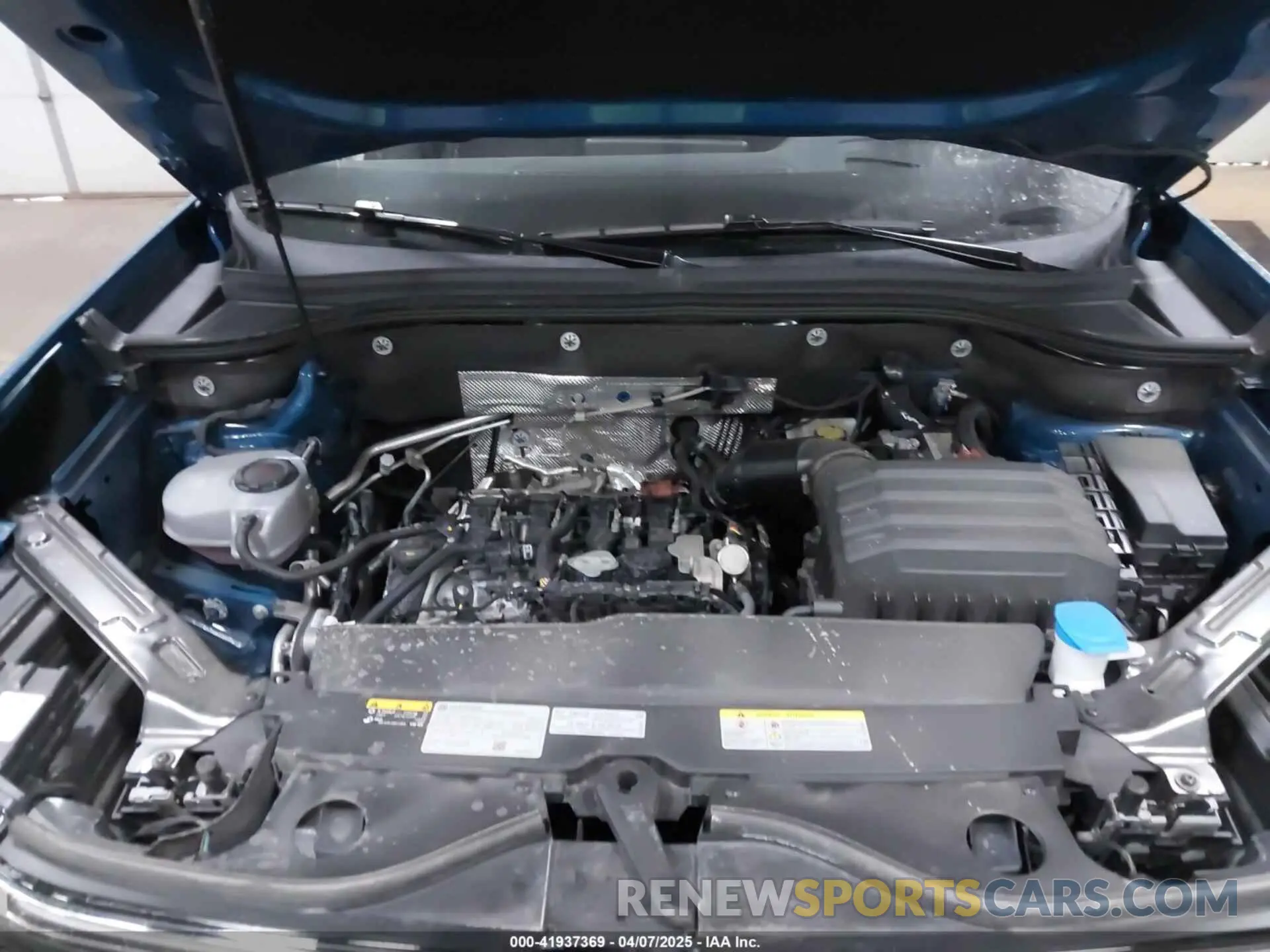 10 Photograph of a damaged car 1V2FR2CA8SC521161 VOLKSWAGEN ATLAS 2025