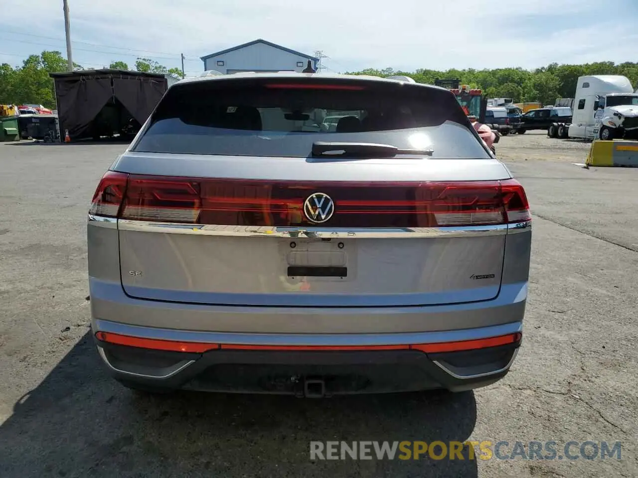 6 Photograph of a damaged car 1V2HE2CA2SC204139 VOLKSWAGEN ATLAS 2025
