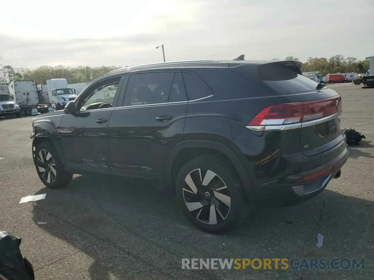 2 Photograph of a damaged car 1V2HE2CAXSC204650 VOLKSWAGEN ATLAS 2025